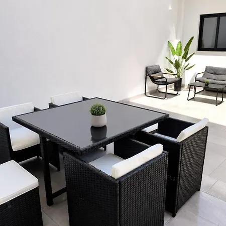 דירה Downtown Terrace *